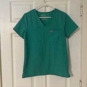 Figs Women's Catarina Scrub Top in Surgical Green